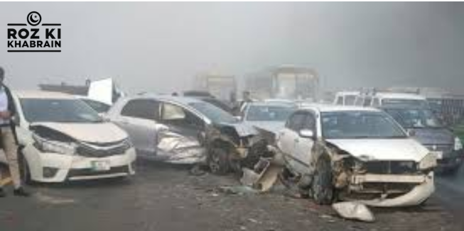 fog-related accidents, National Highway, multiple casualties, poor visibility, Thatta traffic